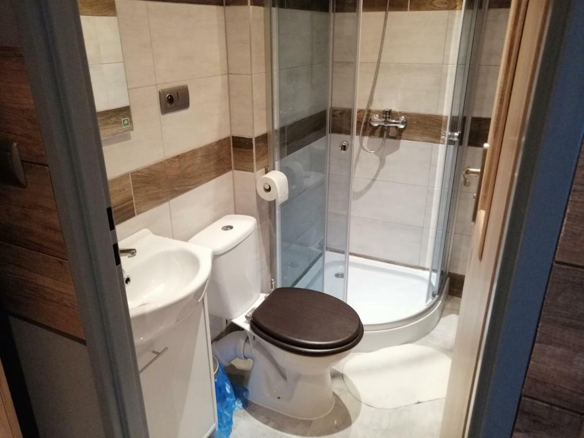 Pokoje Goscinne Polo Częstochowa Exterior foto